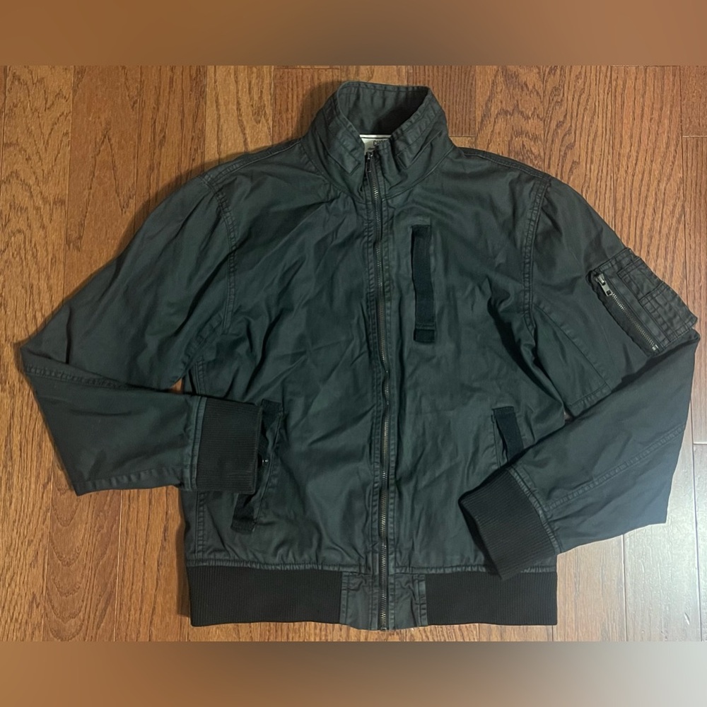 Black utility jacket size large